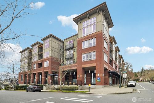 101-1886 25th Ave Ne, Issaquah, WA, 98029-2613 | Card Image