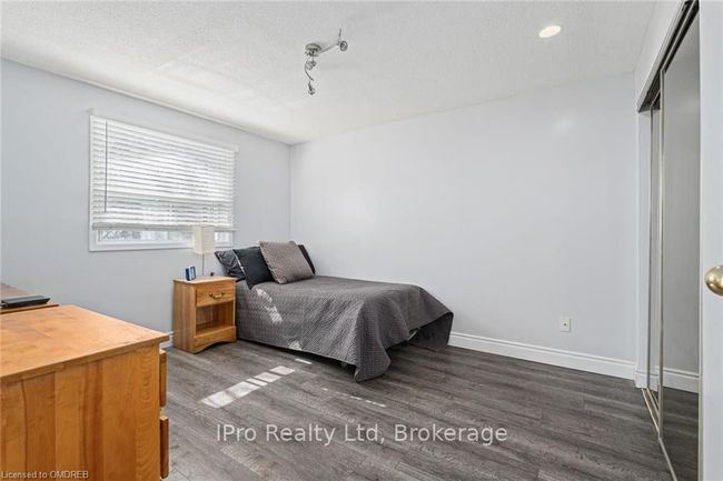 6 The Greenway, House attached with 3 bedrooms, 3 bathrooms and 3 parking in Cambridge ON | Image 15