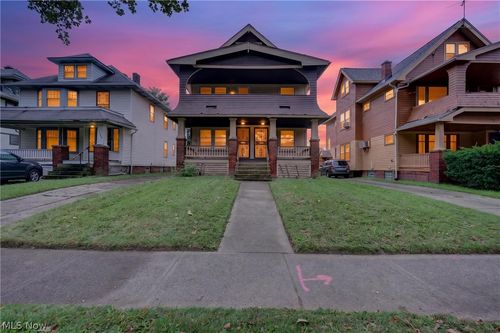 11616 Buckingham Ave, Cleveland, OH, 44120-1944 | Card Image