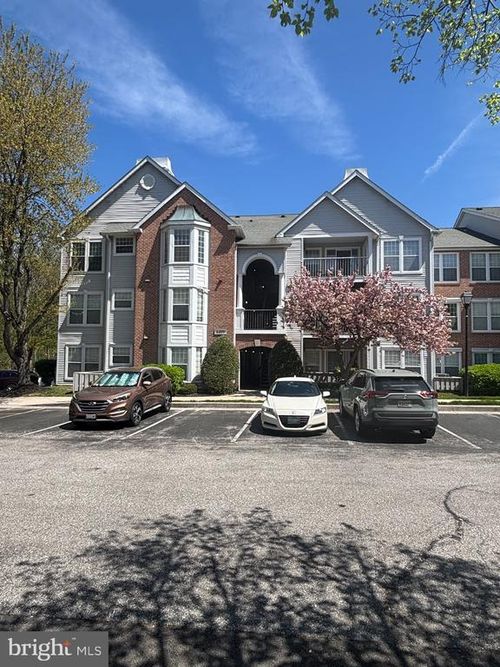 304-4409 Silverbrook Ln, OWINGS MILLS, MD, 21117-4999 | Card Image
