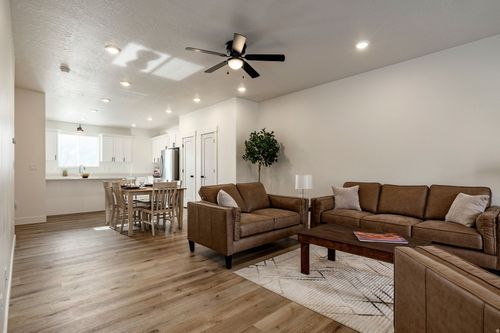 1281 16th St, Ogden, UT, 84404-5979 | Card Image