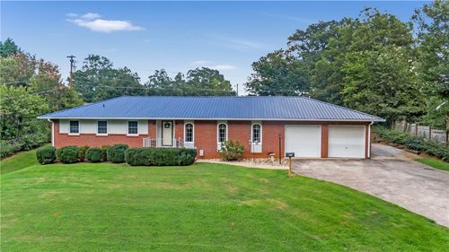 211 Phil Watson Rd, Anderson, SC, 29625-1112 | Card Image