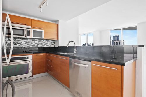 apt-3602-253 Ne 2nd St, Miami, FL, 33132-2314 | Card Image