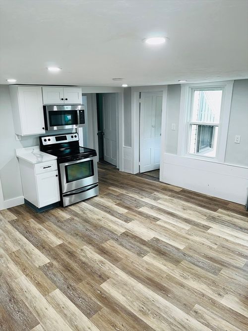 2-13 Crapo St, Taunton, MA, 02780-2316 | Card Image