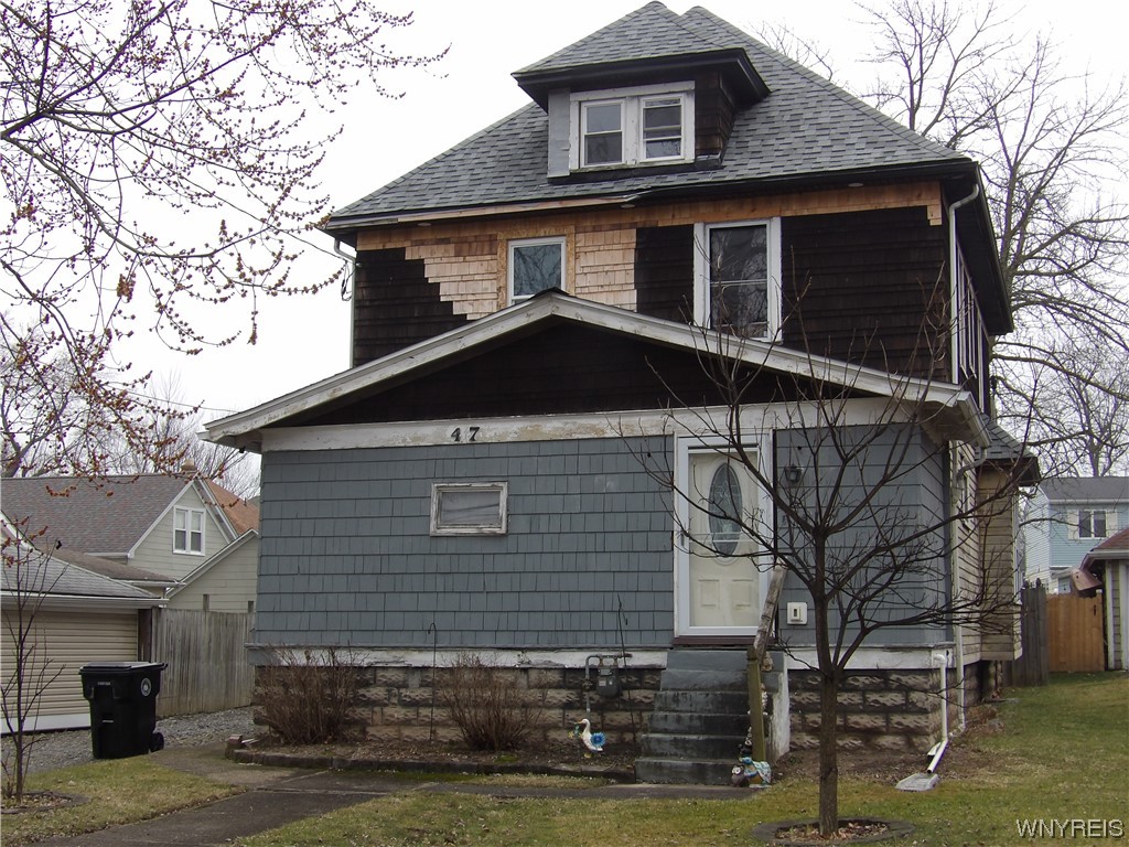 Highland Ave, Tonawanda, NY 14150