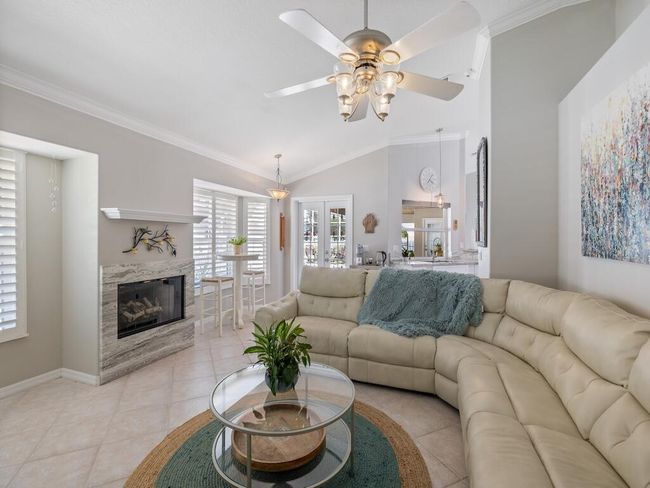 152 Academy Ter, House other with 4 bedrooms, 3 bathrooms and null parking in SEBASTIAN FL | Image 11