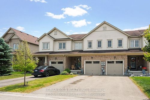 8541 Nightshade St, Niagara Falls, ON, L2H0L3 | Card Image