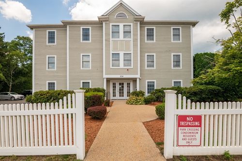 apt-204-234 Water St, Wakefield, MA, 01880-2532 | Card Image