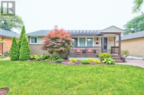 1257 Matthew Brady Blvd, Windsor, ON, N8S3K2 | Card Image