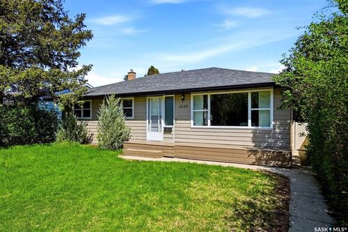 2533 Pasqua Street, Regina, SK, S4S0M3 | Card Image