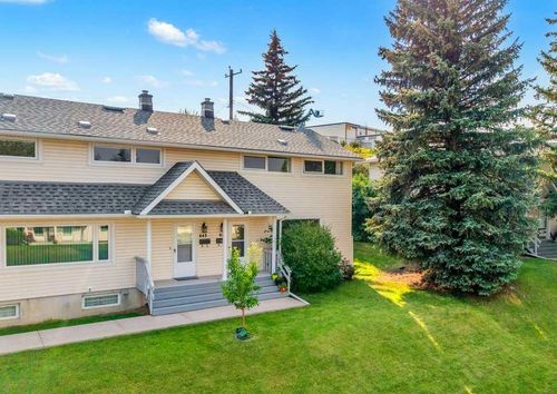 639 Merrill Dr Ne, Calgary, AB, T2E8Y5 | Card Image