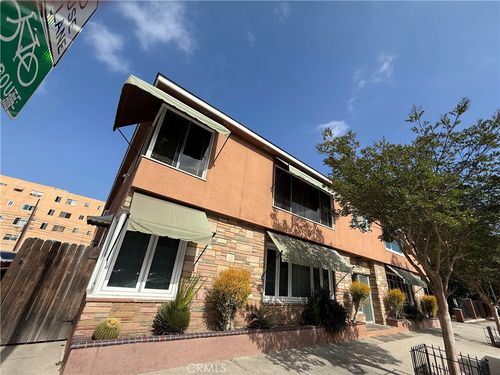 11-330 Chestnut Ave, Long Beach, CA, 90802 | Card Image