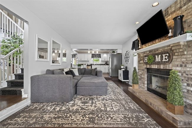 1008 Aspen Drive, House other with 4 bedrooms, 4 bathrooms and 2 parking in Findlay Twp PA | Image 7