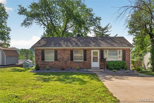 21 Fern Ridge Road, Valley Park, MO, 63088 | Card Image