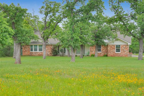 290 Burwick Rd, Jacksboro, TX, 76458-3570 | Card Image