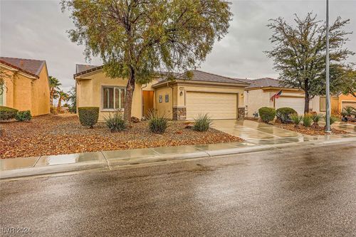 7804 Island Rail Dr, North Las Vegas, NV, 89084-2475 | Card Image