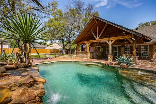 128 Oakwood Ct, Lakeside, TX, 76135-4932 | Card Image