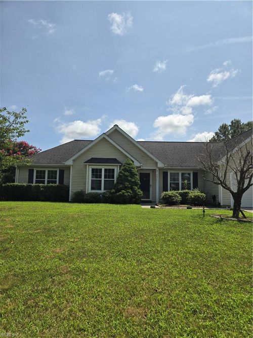 109 Hillside Ave, Suffolk, VA, 23434-2077 | Card Image