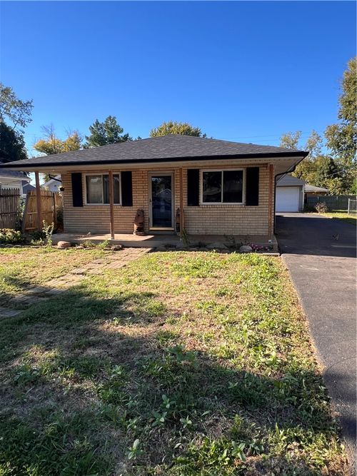 2431 Guernsey Dell Ave, Dayton, OH, 45404-2413 | Card Image