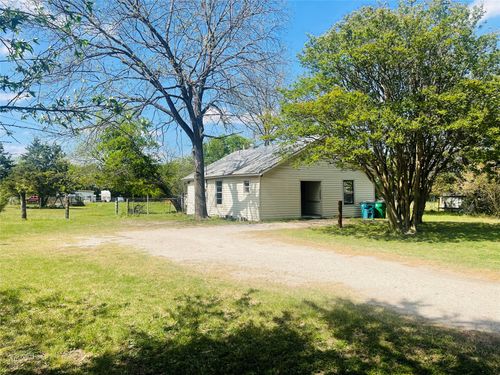 202 5 Points Rd, Waxahachie, TX, 75165-4016 | Card Image