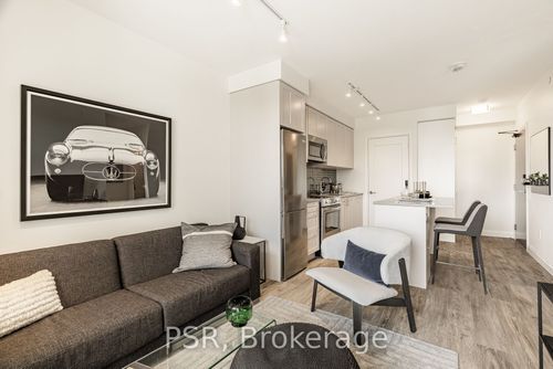 1305-71 Redpath Ave, Toronto, ON, M4S0E1 | Card Image