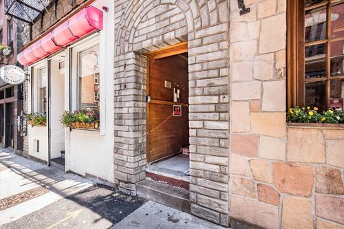 apt-3b-121 Salem St, Boston, MA, 02113-1761 | Card Image