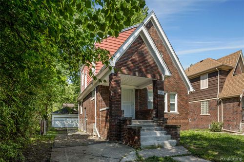 3921 Three Mile Dr, Detroit, MI, 48224-3605 | Card Image