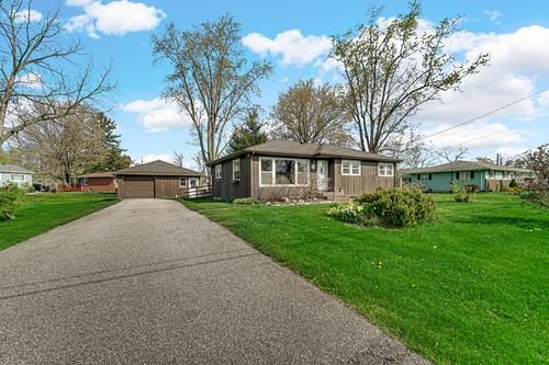 610 Franklin St, Porter, IN, 46304-1757 | Card Image