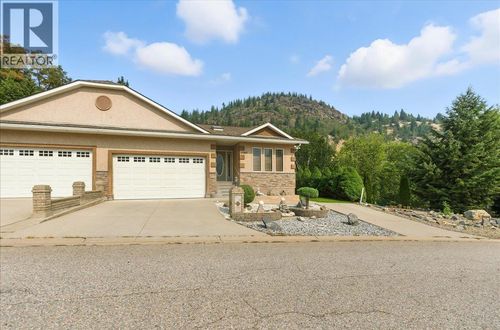 7761 Devito Dr, Trail, BC, V1R4W2 | Card Image