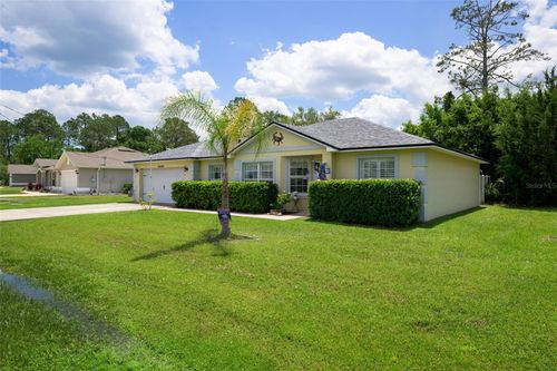 18 Phoenix Ln, Palm Coast, FL, 32164-6775 | Card Image