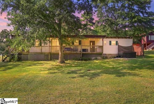 424 Hyde Cove Dr, Fair Play, SC, 29643-2728 | Card Image