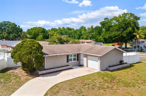 2331 Newton Dr, PALM HARBOR, FL, 34683-5155 | Card Image