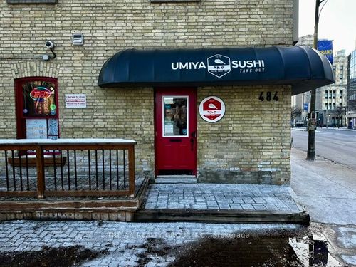 {{alt}} | Card Image