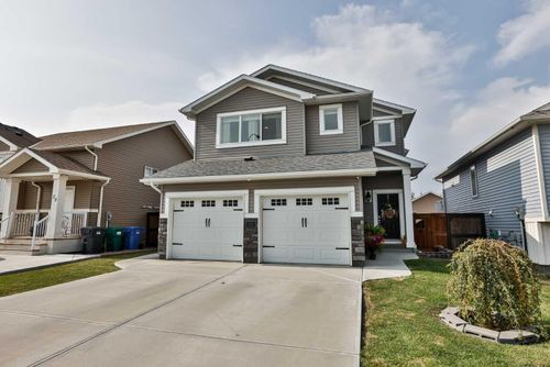 35 Kensington Road W, Lethbridge, AB, T1J5N5 | Card Image