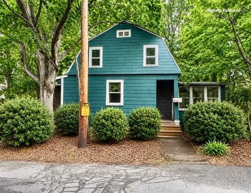 51 Damon Street, Concord, MA, 01742 | Card Image