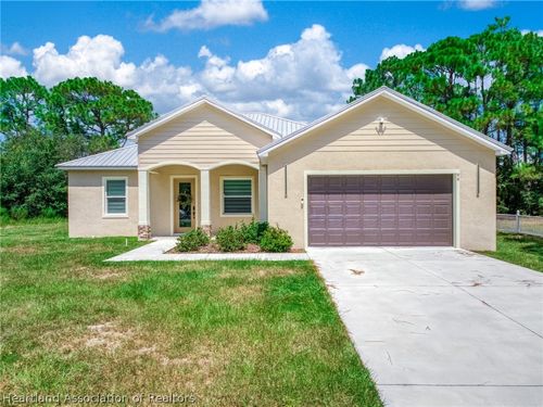 96 Humphrey Ave, LAKE PLACID, FL, 33852-2807 | Card Image