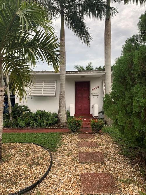 8670 Sw 28th St, Miami, FL, 33155-2318 | Card Image