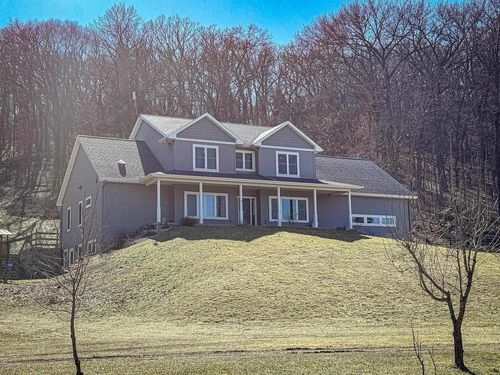 10755 Howard Trl, Mazomanie, WI, 53560-9364 | Card Image