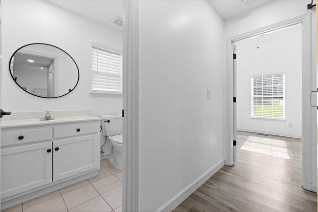 Guest bath | Image 26