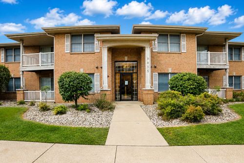2c-9835 Wildwood Cir, Munster, IN, 46321-3467 | Card Image
