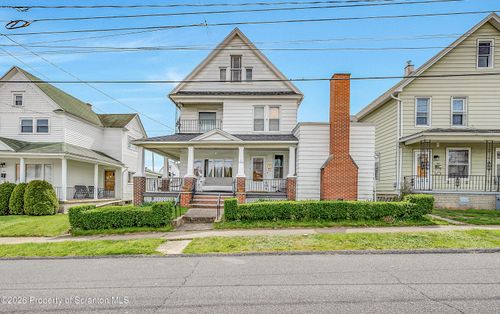 1445 Bulwer St, Scranton, PA, 18504-1201 | Card Image