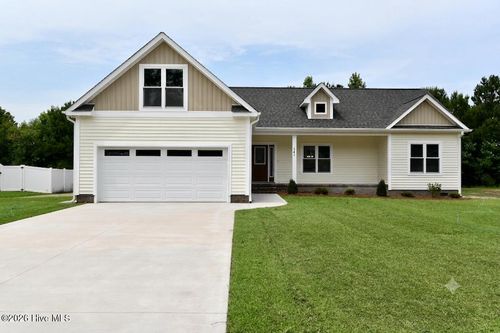 141 Laura Dr, New Bern, NC, 28562-9122 | Card Image
