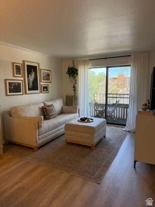 apt-3210-550 400, Salt Lake City, UT, 84111-3524 | Card Image