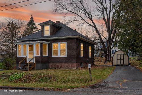 35 Elmwood Avenue, Waterville, ME, 04901 | Card Image