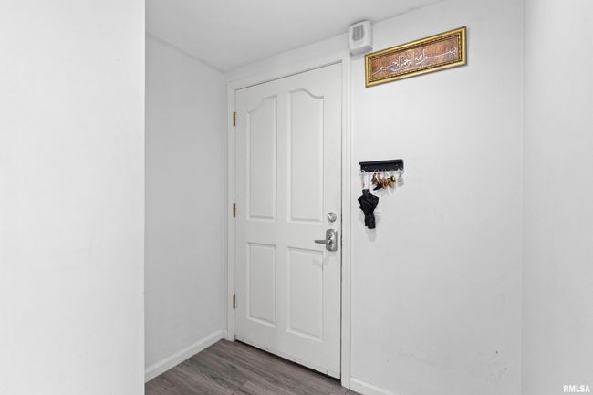 W5W - 125 Sw Jefferson Ave, Condo with 2 bedrooms, 2 bathrooms and null parking in Peoria IL | Image 7