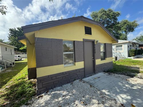 0-2240 Greene St, Hollywood, FL, 33020-1234 | Card Image