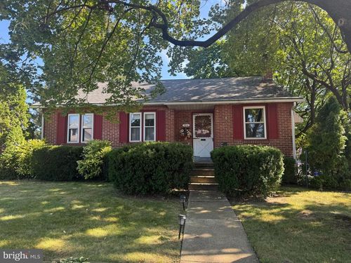 700 Belmont Ave, READING, PA, 19605-2506 | Card Image