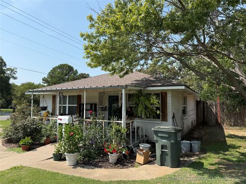 11 Jon St, Healdton, OK, 73438-1406 | Card Image