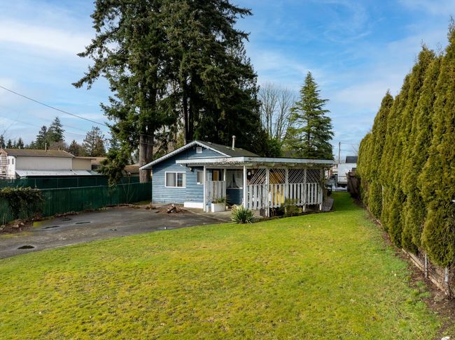 Rear view of house | Image 5