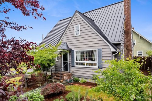 3633 N Ferdinand St, Tacoma, WA, 98407-4113 | Card Image